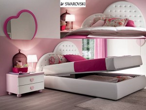 letto a cuore con swarovski