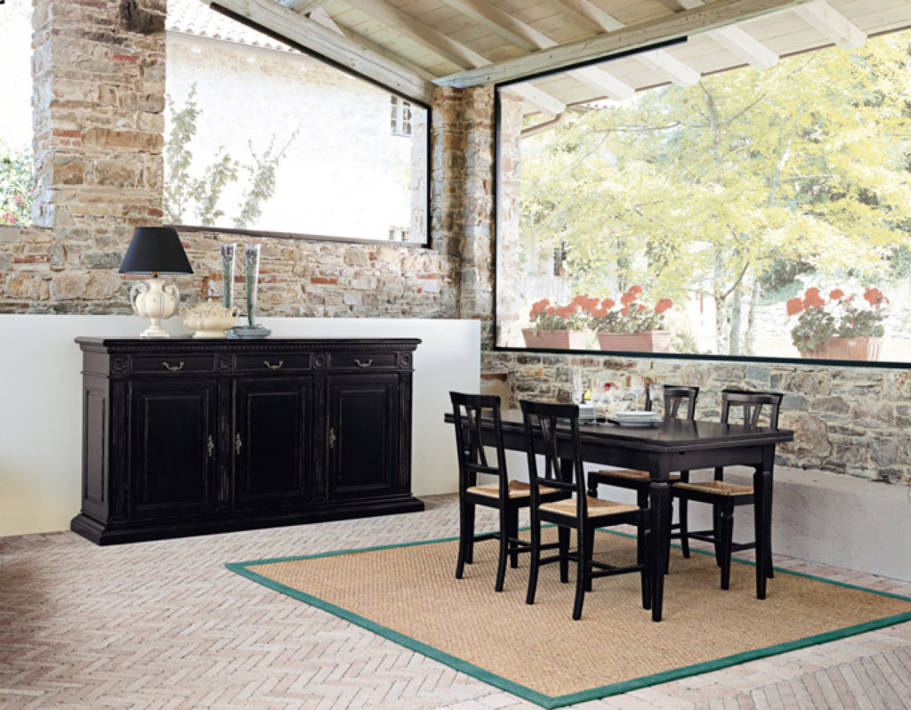 Tavolo stile classico modello Romeo di Tonin Casa, laccato nero Tavolo stile classico modello Romeo