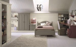 cameretta legno massello per mansarda