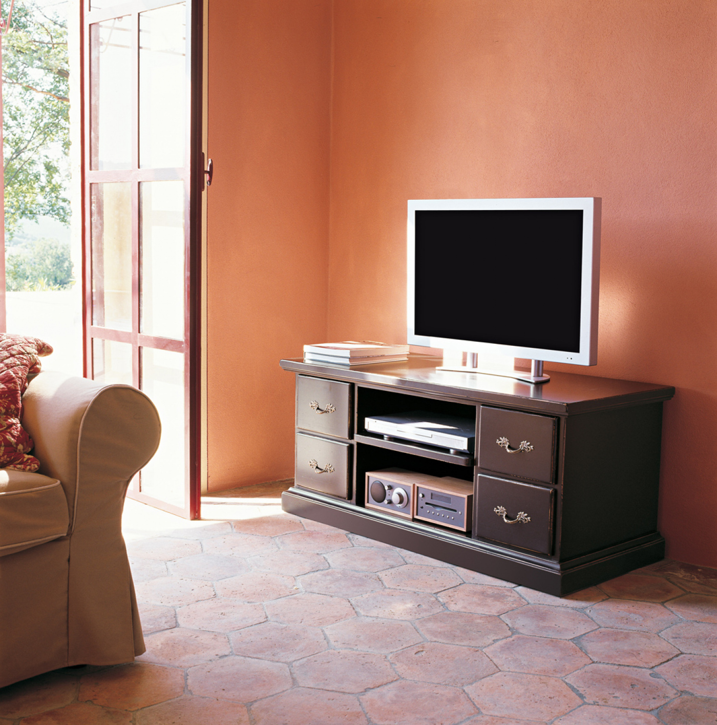 Mobile porta TV stile classico di Tonin Casa Mobile porta TV Baleari di Tonin Casa