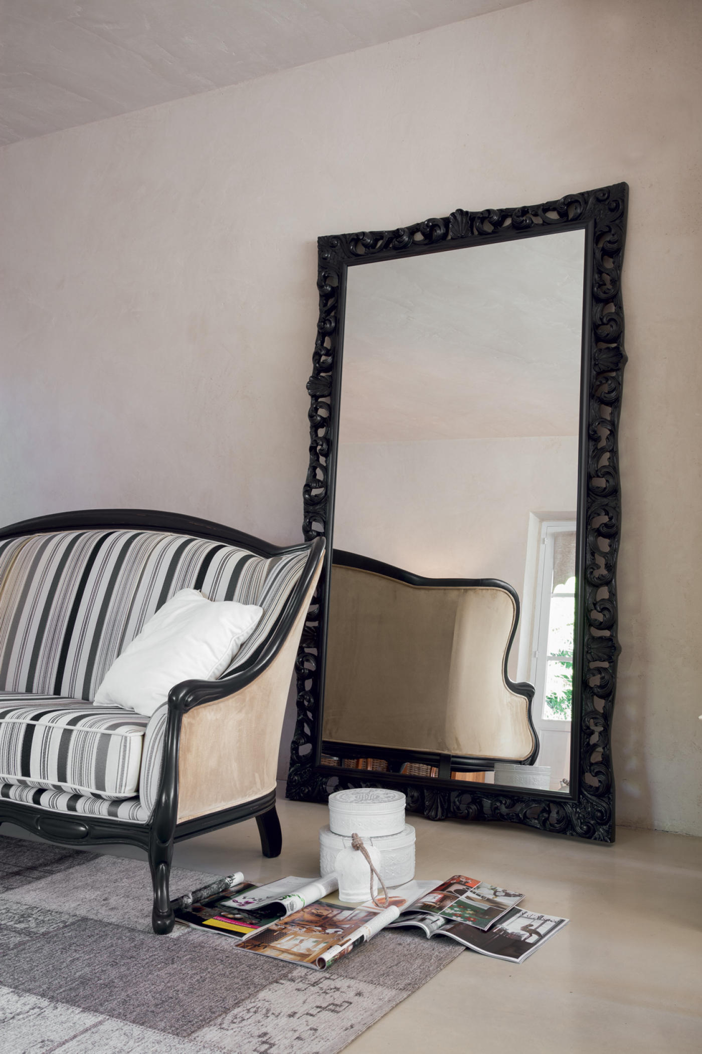 Specchiera stile classico modello Agrip di Tonin Casa Specchiera modello Agrip di Tonin Casa